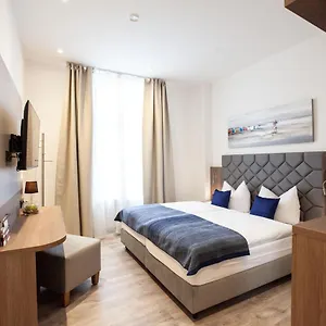 Hotel Freches Perlhuhn